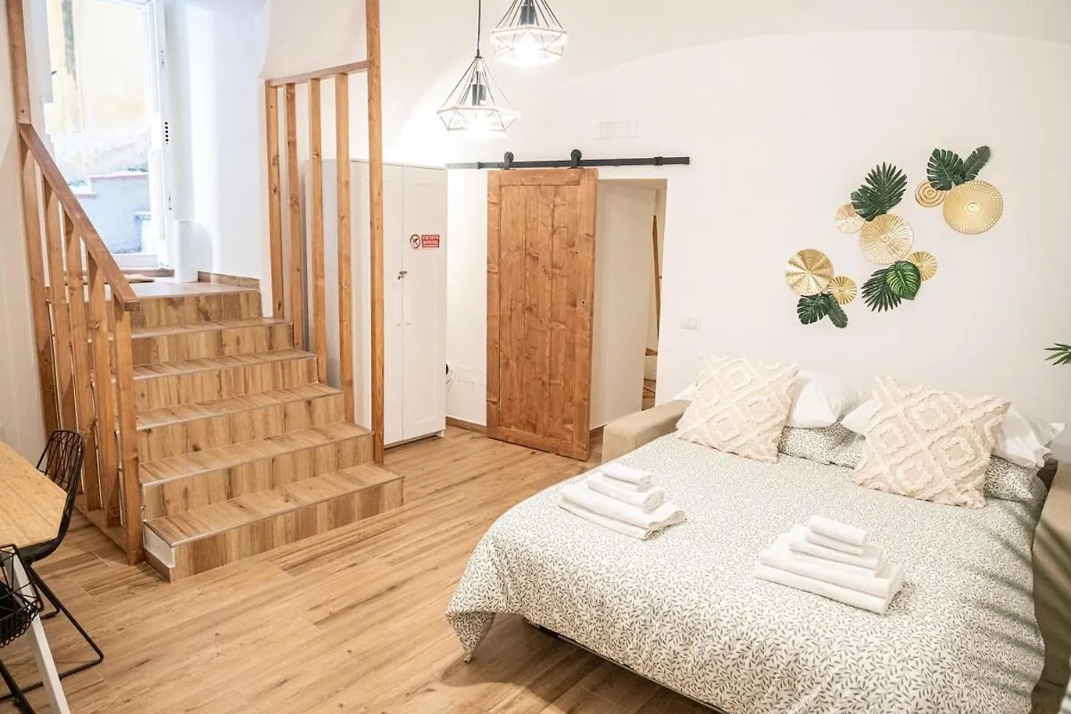 Chiaia - Napoli Centro - Vetriera Inn Apartment Naples