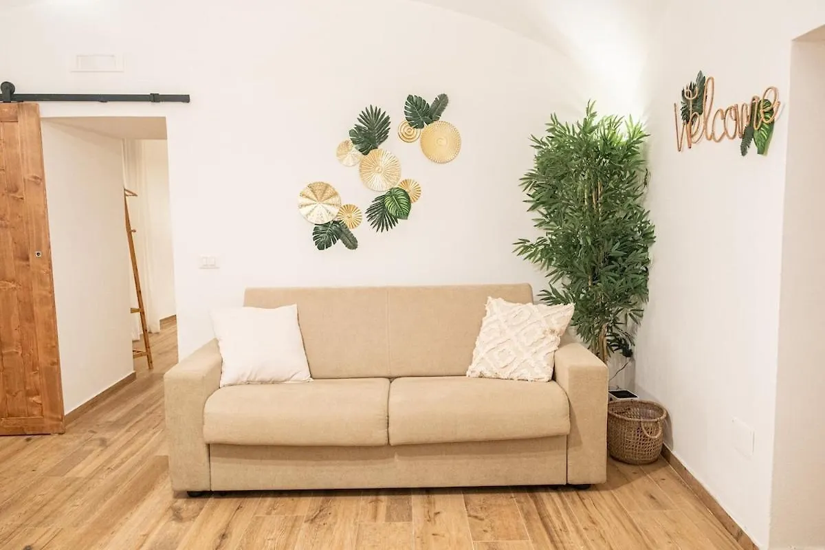 Chiaia - Napoli Centro - Vetriera Inn Apartment