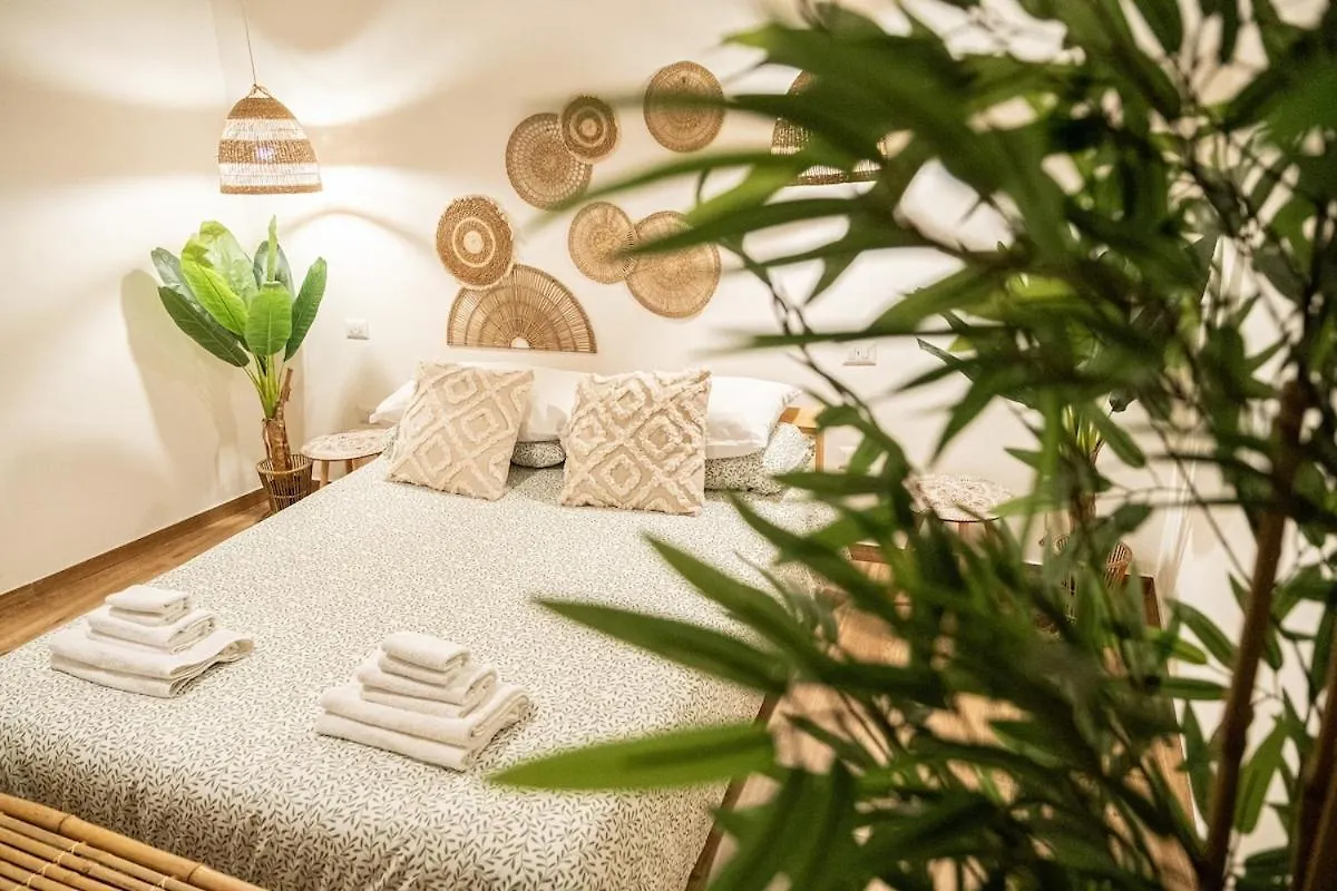 Apartment Chiaia - Napoli Centro - Vetriera Inn